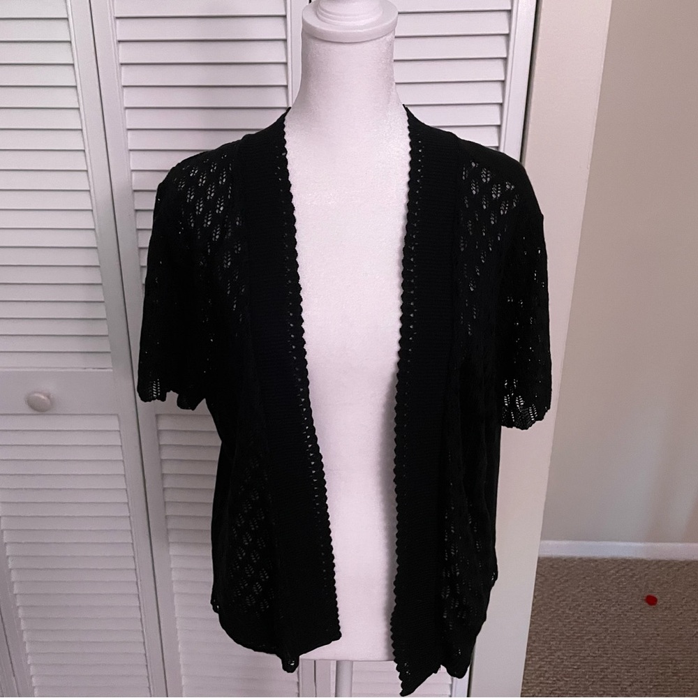 Black Open-Front Short Sleeve Knit Cardigan Sweater